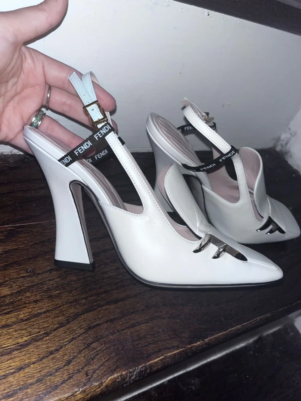 Fendi White Leather Pointed Slingback Heels with Logo Strap